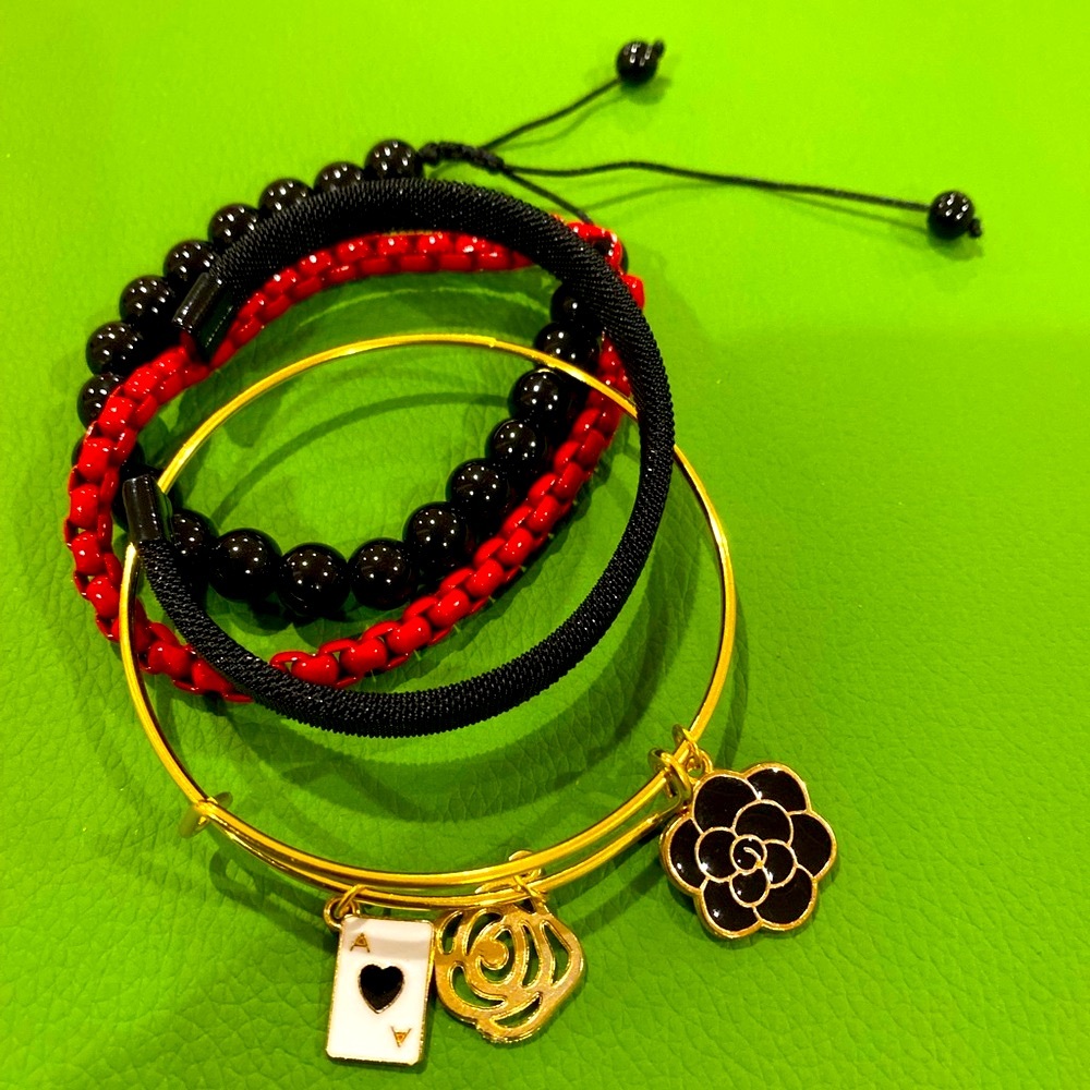 Gold and Black Charm Bracelet Set